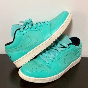 Jordan 1 Low Tiffany shoes size 9